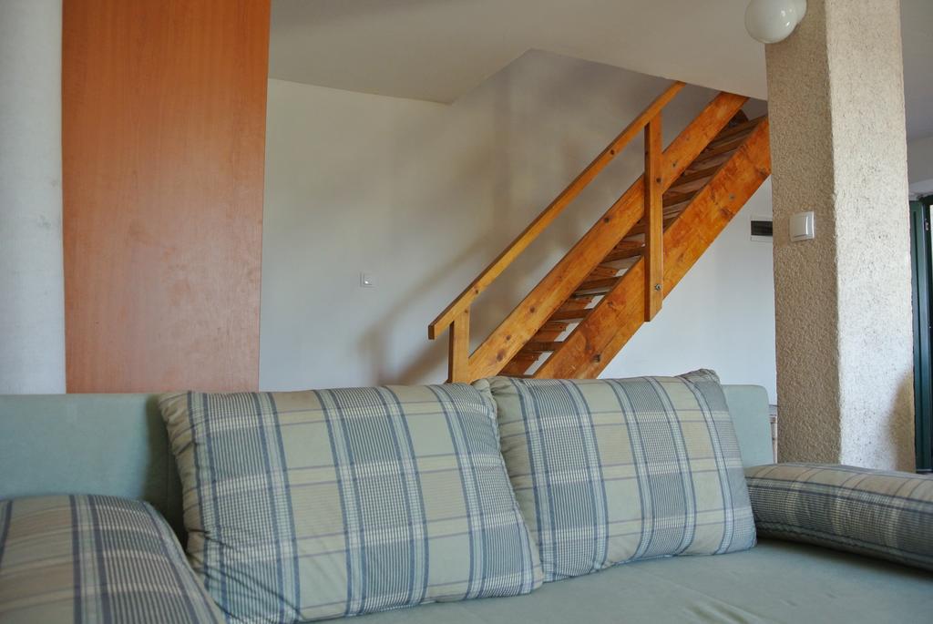 Kaprije Mistral Apartment المظهر الخارجي الصورة